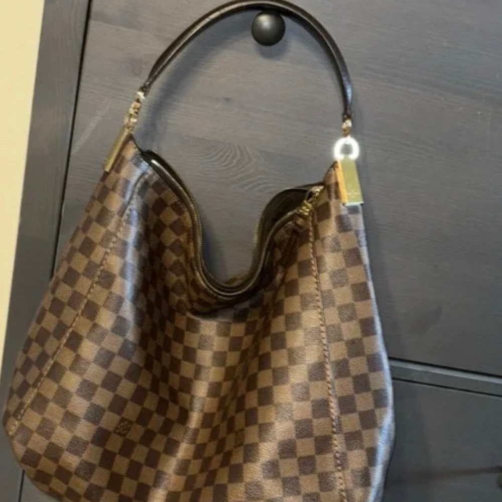 LOUIS VUITTON Portobello Bag